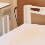 右脚脛骨（けいこつ）・腓骨（ひこつ）複雑骨折との診断で初入院へ